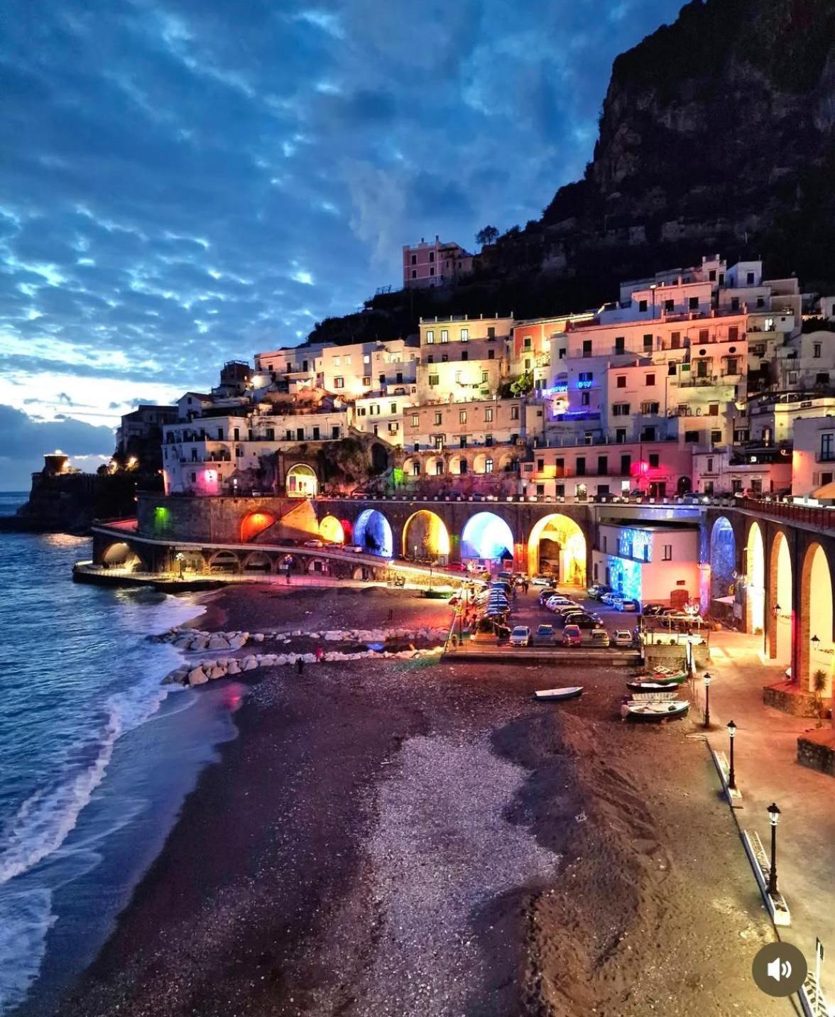 Lo Scorcio Del Borgo Lägenhet Atrani Exteriör bild